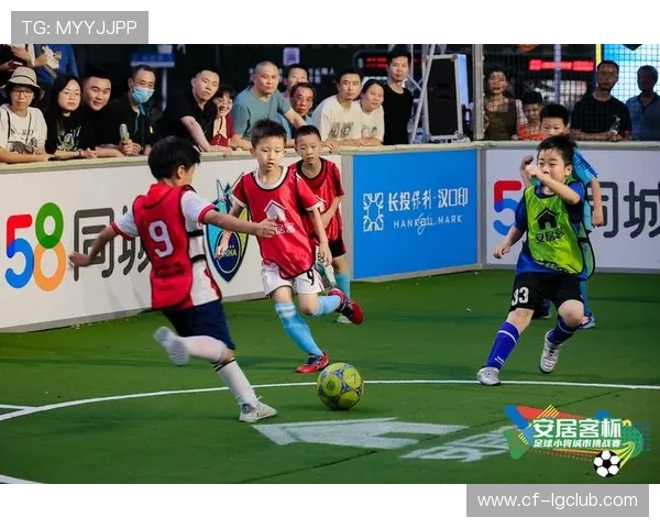 昆明足球折扣季引爆全城运动热潮多重优惠助力全民畅享足球魅力盛宴